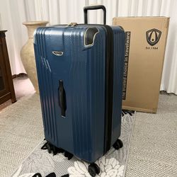 Hardside Luggage Spinner 30"