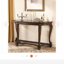 Console Table Entry Table