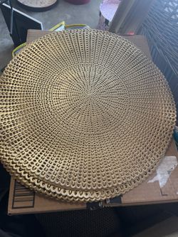 Place mats (9)