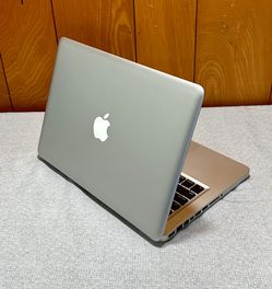 Apple MacBook Pro 13” i5/8GB/256GB SSD $140