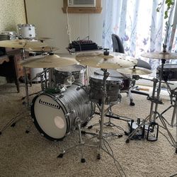 Drum Set