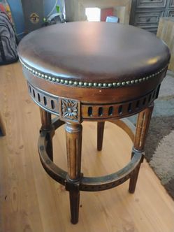 Swivel bar stools, set of 3