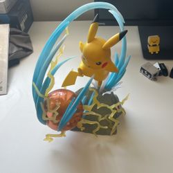 Pokémon Figure