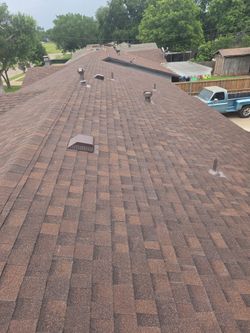 Roofing  shingle