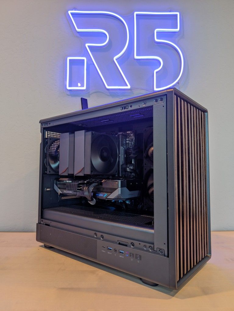 RX 9070xt // Ryzen 7800x3D // 32GB DDR5 // 2TB Gen4 NVMe // WiFi