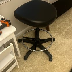 FREE Computer Chair