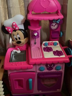 Disney Minnie Mouse Play Kitchen