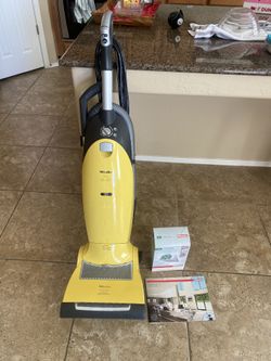 Miele Jazz Upright Vacuum Machine German Made 