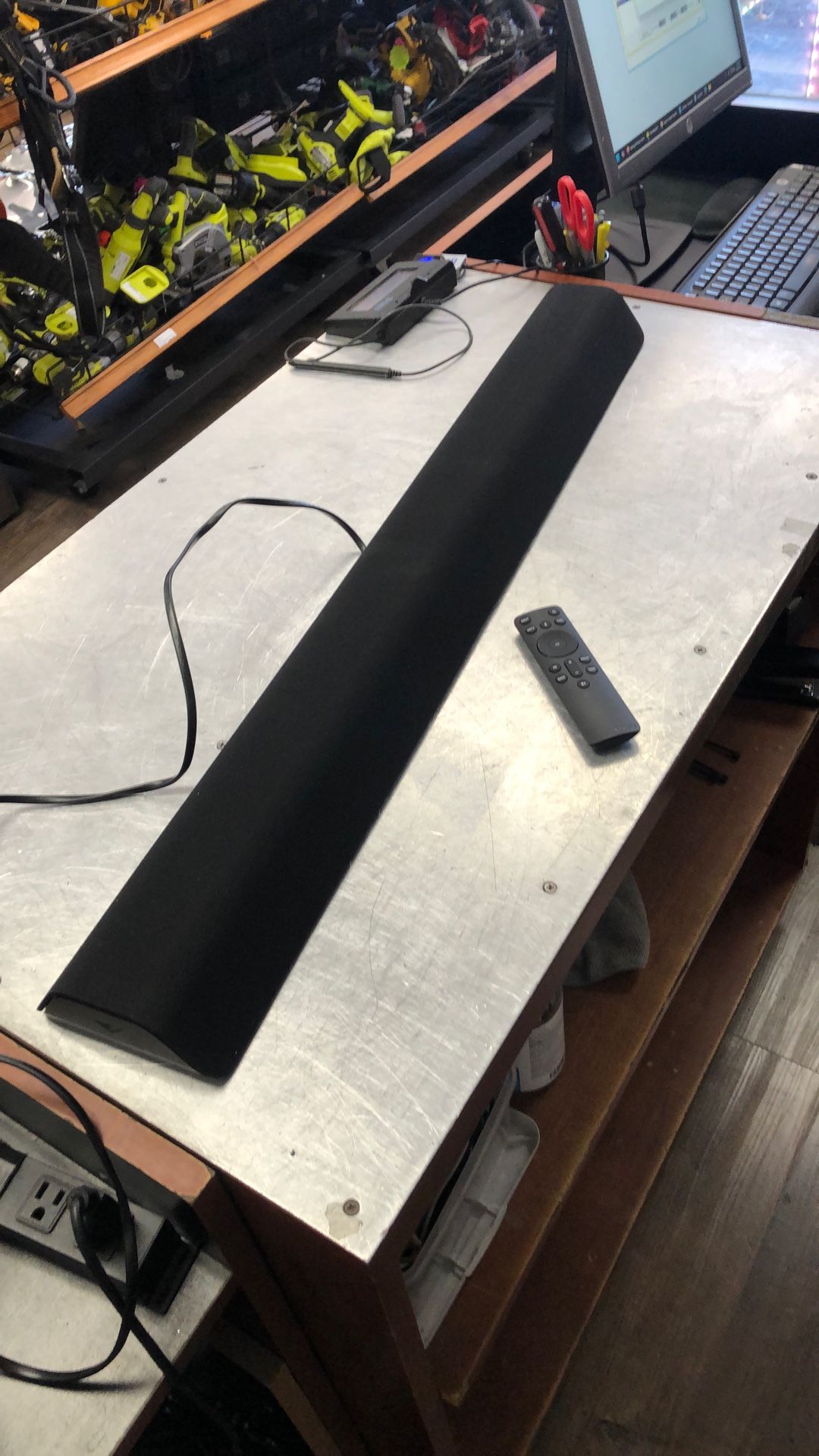 96091 Vizio V21D-J8 Corded Bluetooth 2.1ch V-series Soundbar W/ Remote & Power Cord 589107