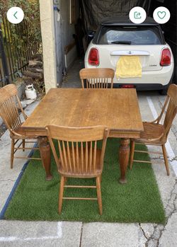 42”x42” Table With 4chairs