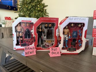 🎄 CHRISTMAS SALE ‼️WWE ULTIMATE EDITION FIGURES - $60 Each