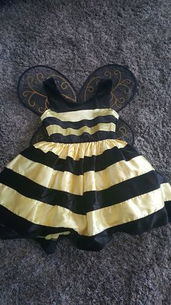 Costume