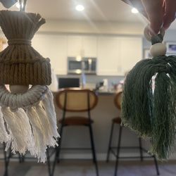 Macrame Holiday Ornament