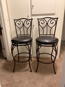 Set of 2 Swivel Bar Stools