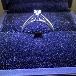 Platinaire Diamond Ring