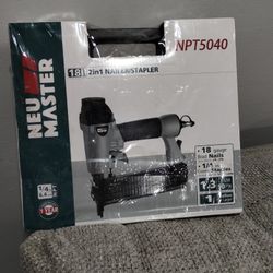 NEU  MASTER 2 IN 1 NAILER/STAPLER GUN
