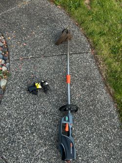 Scotts Outdoor Power Tools LST0154OS 40-V 15-In Cordless String Trimmer