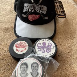 Stanley Cup Collectibles 