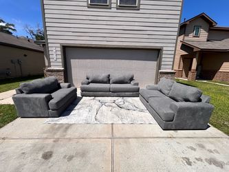 🛋️ Modern Gray 3-Piece Living Room Sofa Set – Great Condition