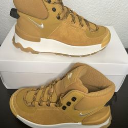 Nike City Classic Boot Wheat/Sail-Black DQ5601-710 US Women's Size 6.5