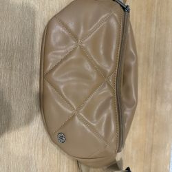 Calia Carrie Underwood Fanny