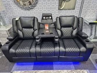 OFFER LIVING ROOM SET RECLINER/ NEW /  FACILITIES PLANS PAYMENT