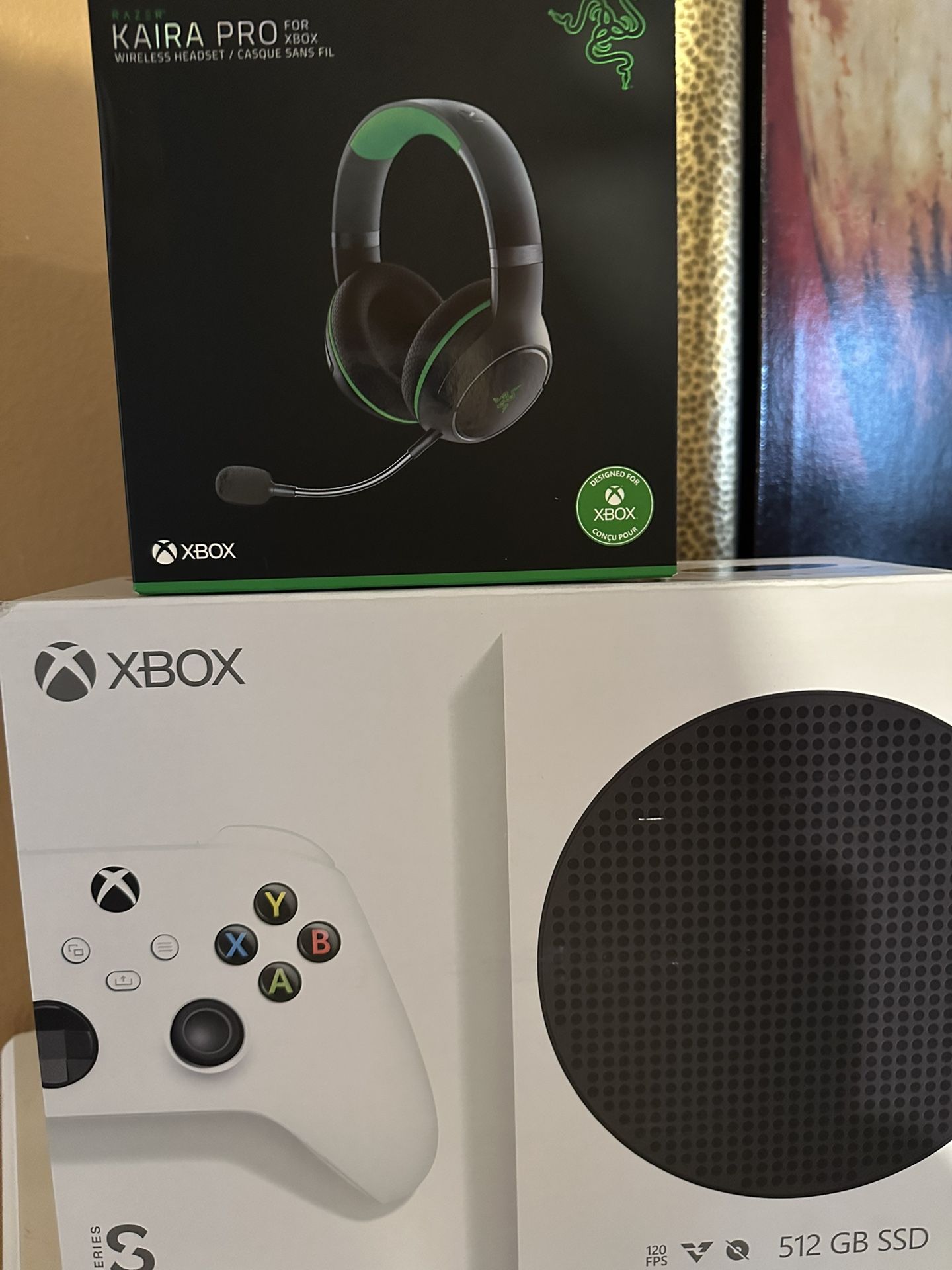 Xbox One S with Razor Headset
