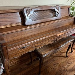 Heritage Piano 