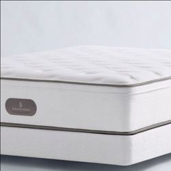 King size 4 seasons Beautyrest Mattress- Split Box Springs & Bed Frame Optional