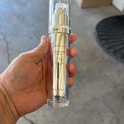 Kenra Platinum Silken Gloss Shine Polish