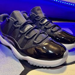 Jordan 11 Low Space Jams - Size 12 **DS**