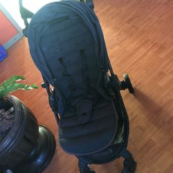 Stroller W/ Accessories 