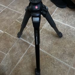 Manfrotto 302 1BPRO Tripod