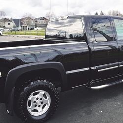 4X4 2003 Chevy Black Friday 🎁