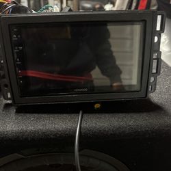 Kenwood Deck CarPlay 