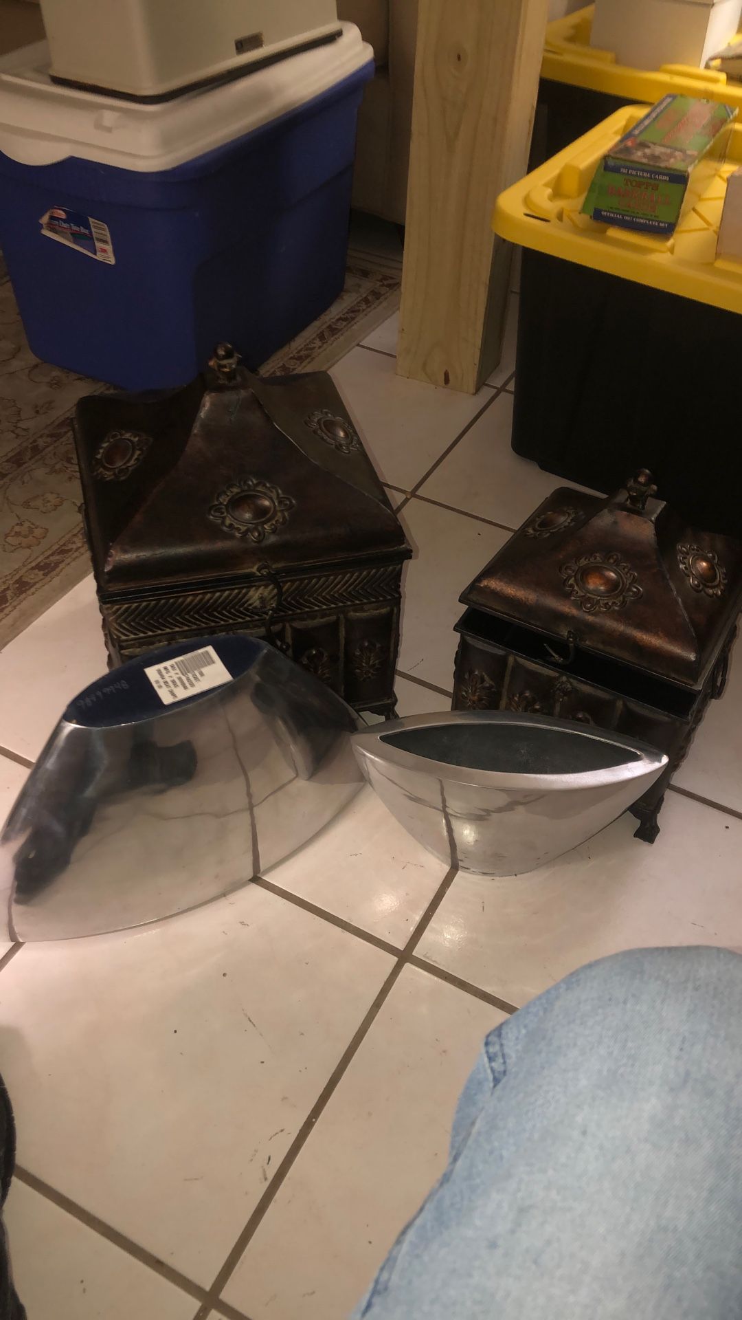 Household Decorative Items 30 $ Takes Them