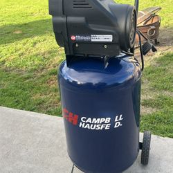 Campbell Hausfeld 20 Gallon Air Compressor 