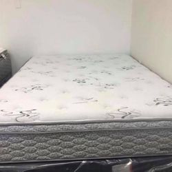 King Size Mattress - Great Condition