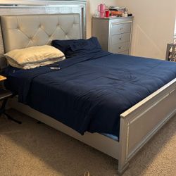 Bedroom Set For Sale