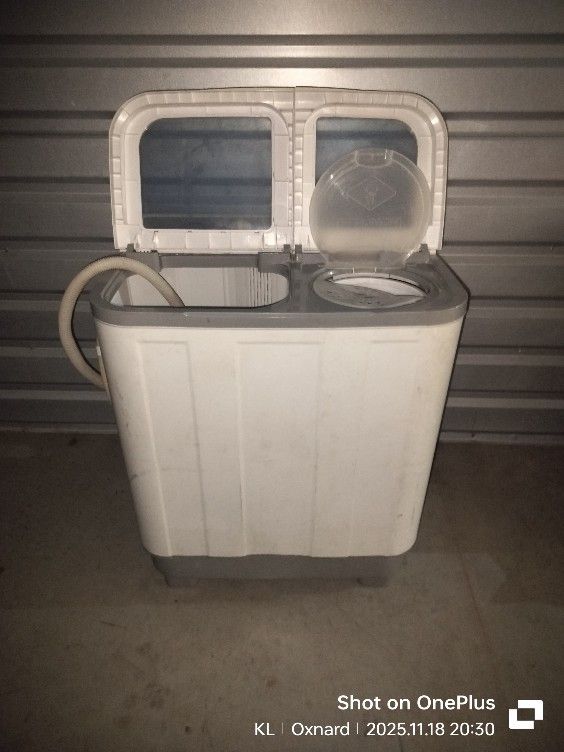 Portable Twin-Tub Washer w/ Spin Dry
