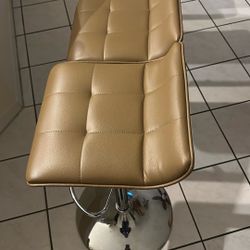 Adjustable Bar Stools 