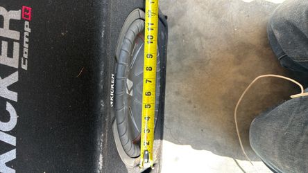 Kicker SubWoofer With Amplifier