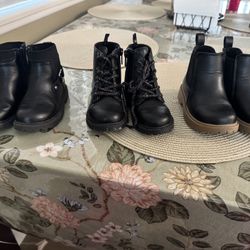 Old navy toddler Girl Boots Size 7