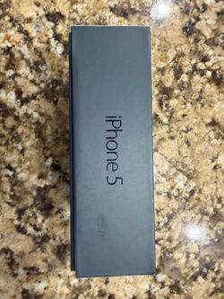 iPhone 5 with Box & Headset