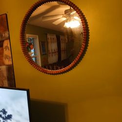I Sell My Beautiful Mirror 