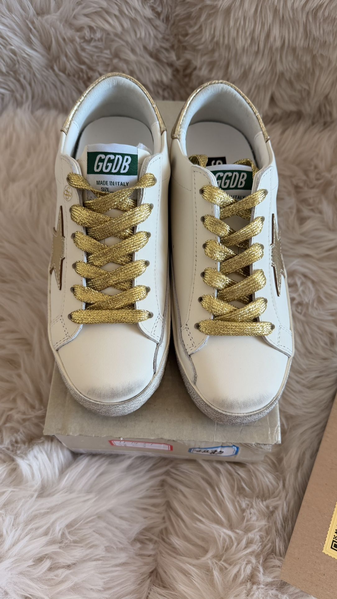 Golden Goose Superstar Inspired Leather Sneakers white gold size (38)