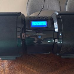 Sharp Portable Bluetooth Boombox Gx-bt9