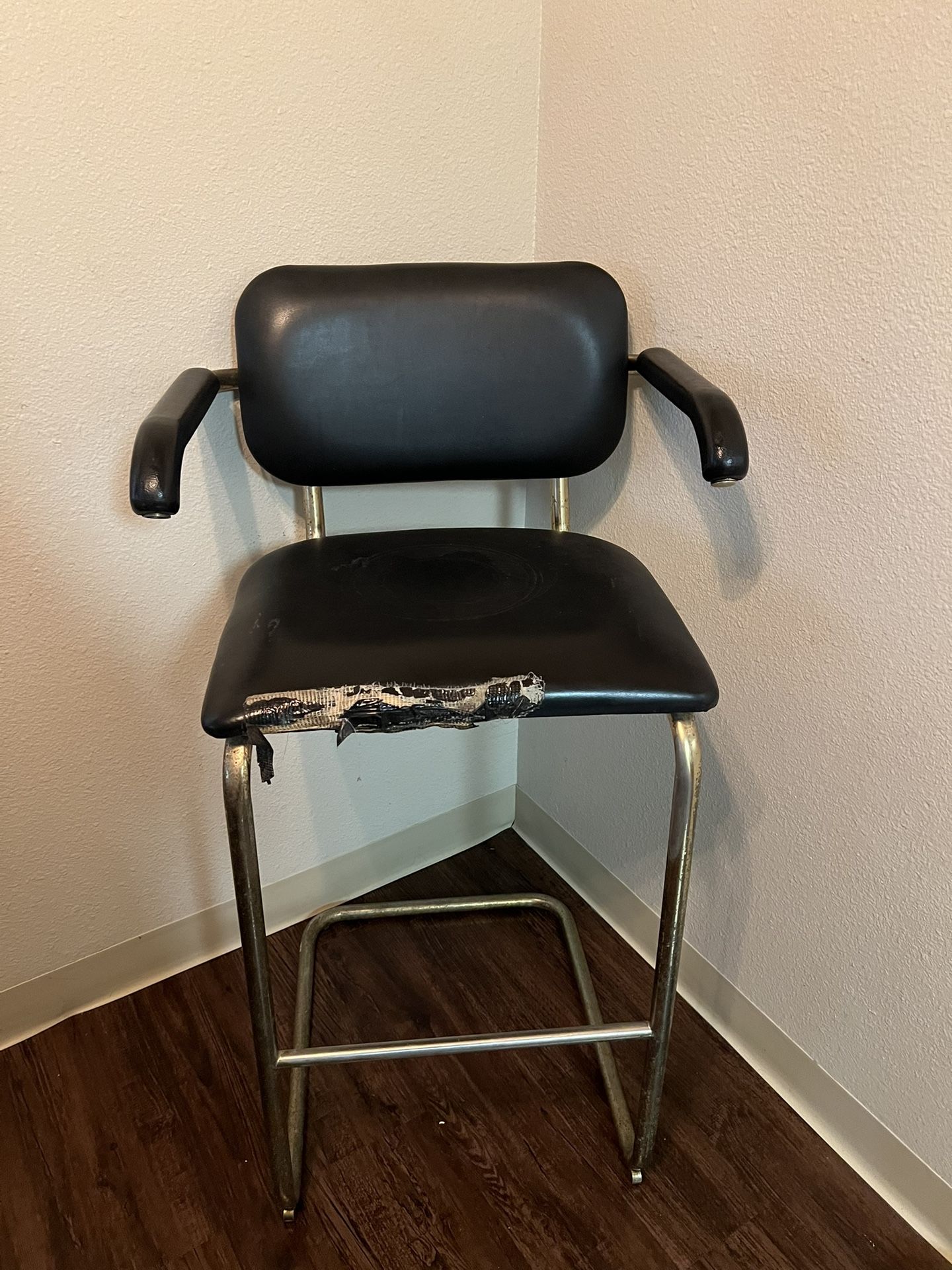Vintage Makeup Chair