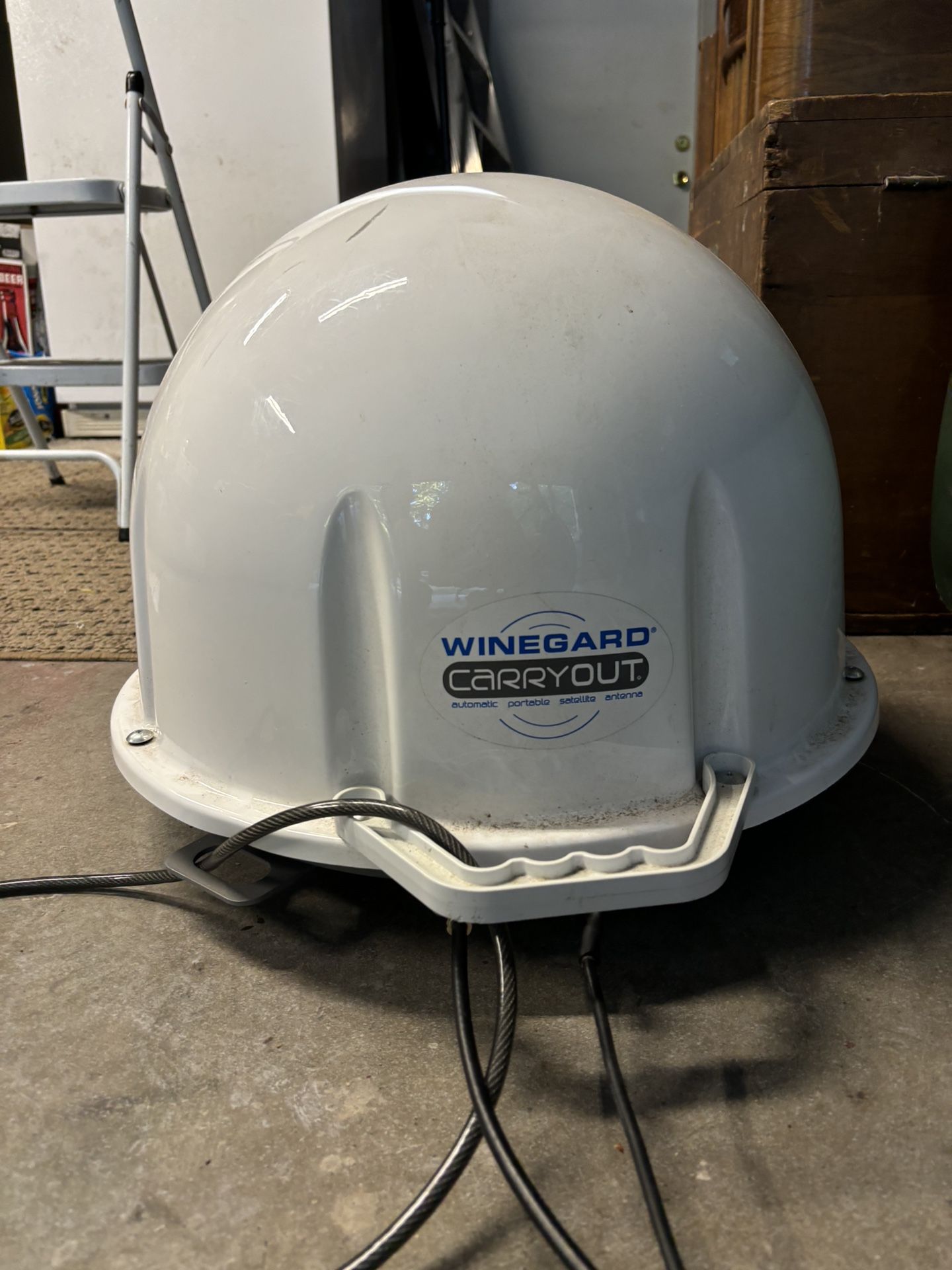 Winegard Carry Out Satellite For Trailers