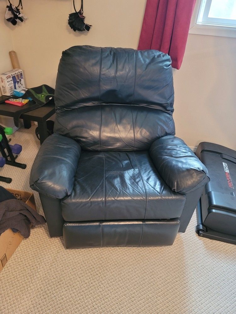 Navy Vinyl Recliner